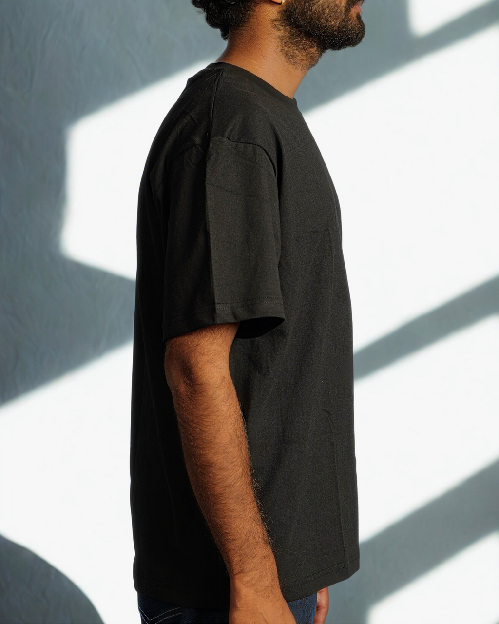 Men’s  Black Drop Shoulder T-Shirt – Oversize Fit